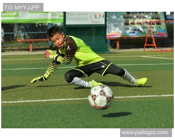 武汉羽毛球队包夹战术分析与成败得失探讨