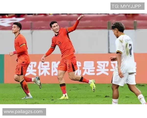 重庆篮球队个人能力引发热议球迷对球员表现褒贬不一