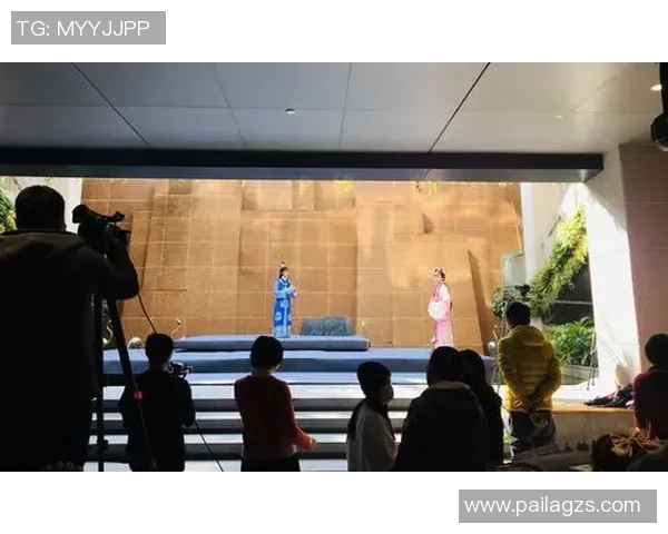 成都街舞队的蜕变之旅：从街头文化到专业舞台的成长记录