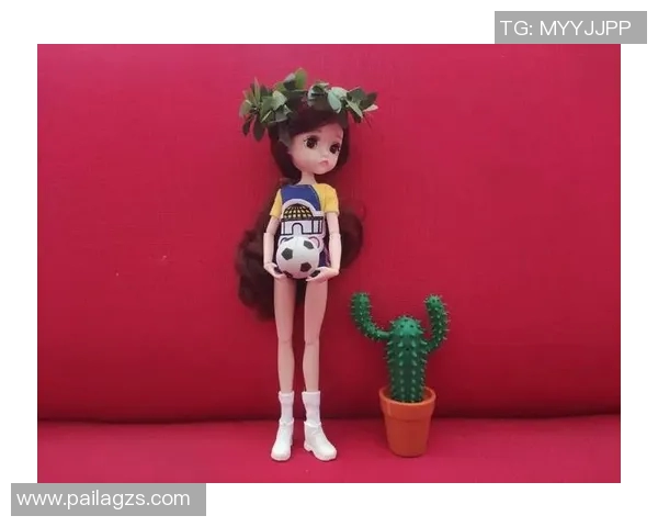 用纸打造足球明星的创意视频教程让你轻松玩转手工艺